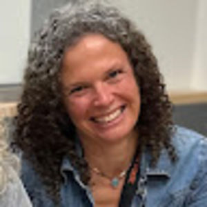 Meet your Posher, Cindy